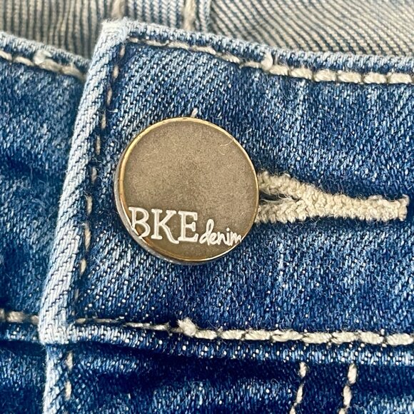 BKE Stella Jeans Boot Cut Distressed Womens Size 30L (30x33-1/2) - Picture 4 of 16